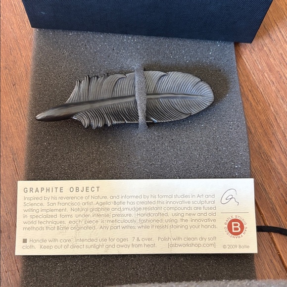 Batle Studio - Graphite Object - feather - Picture 8 of 8